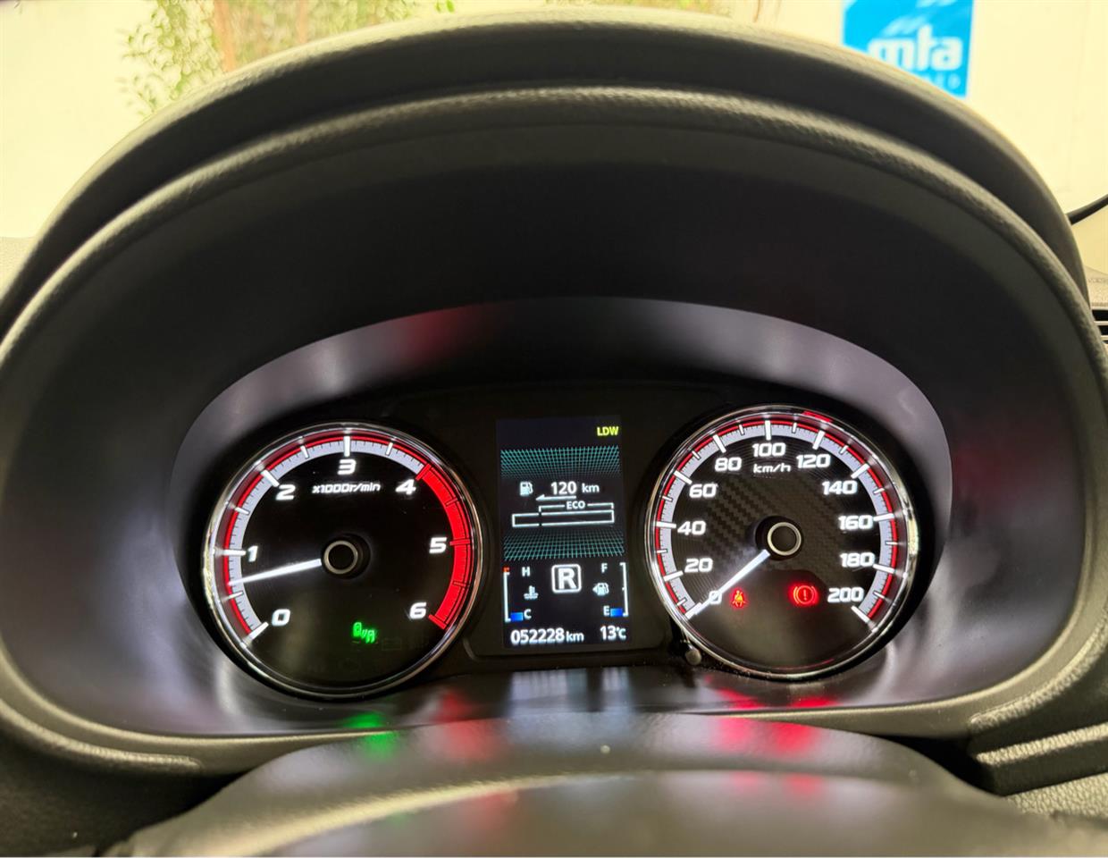 2022 Mitsubishi Triton thumbnail