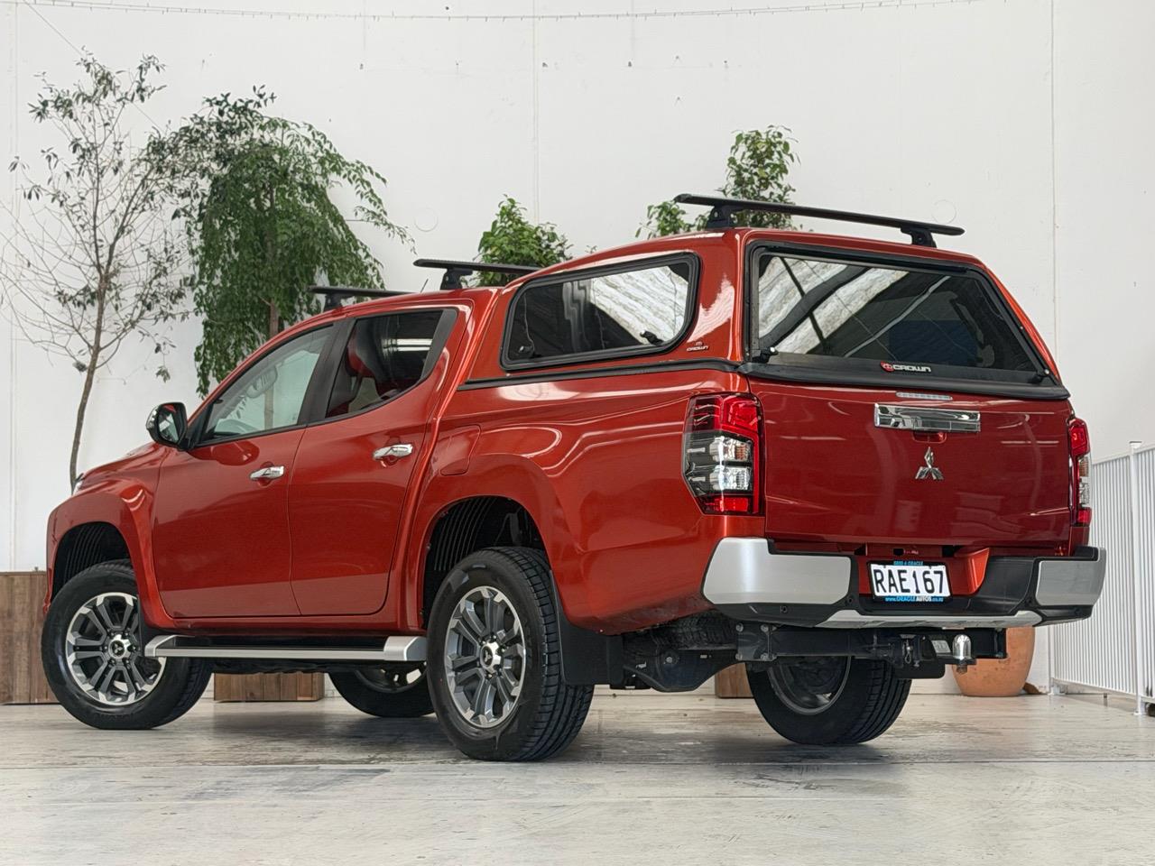 2022 Mitsubishi Triton thumbnail