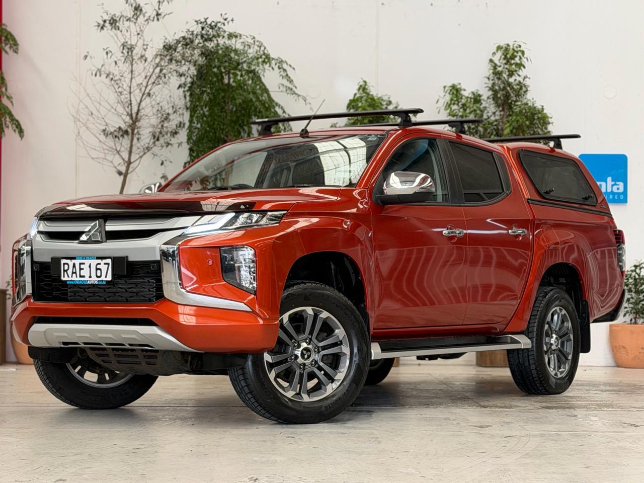 2022 Mitsubishi Triton thumbnail
