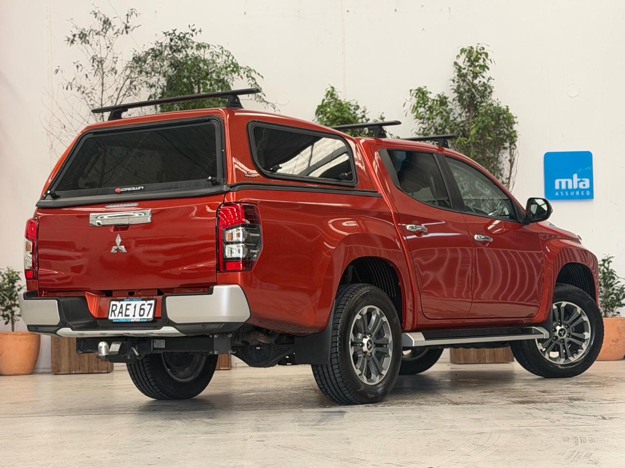 2022 Mitsubishi Triton thumbnail