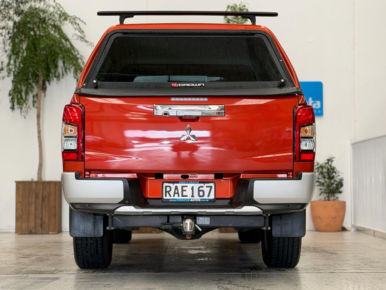 2022 Mitsubishi Triton thumbnail