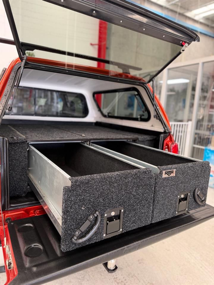 2022 Mitsubishi Triton thumbnail