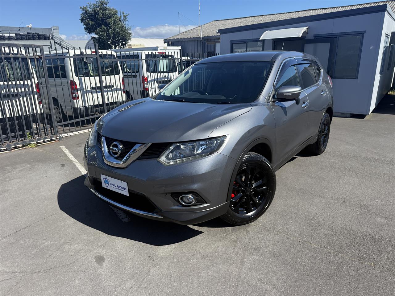 2015 Nissan X-Trail thumbnail