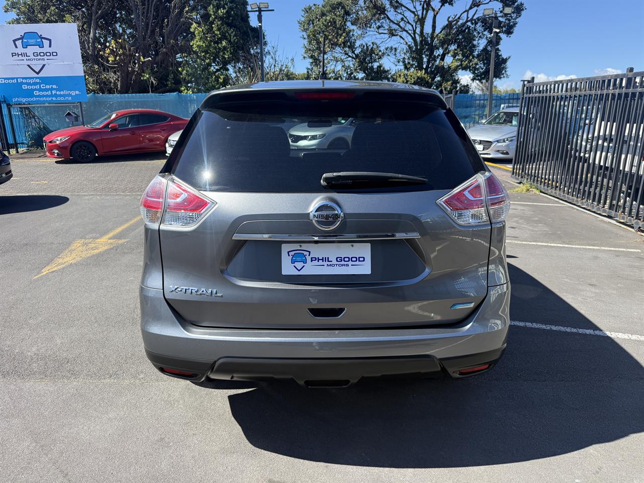 2015 Nissan X-Trail thumbnail