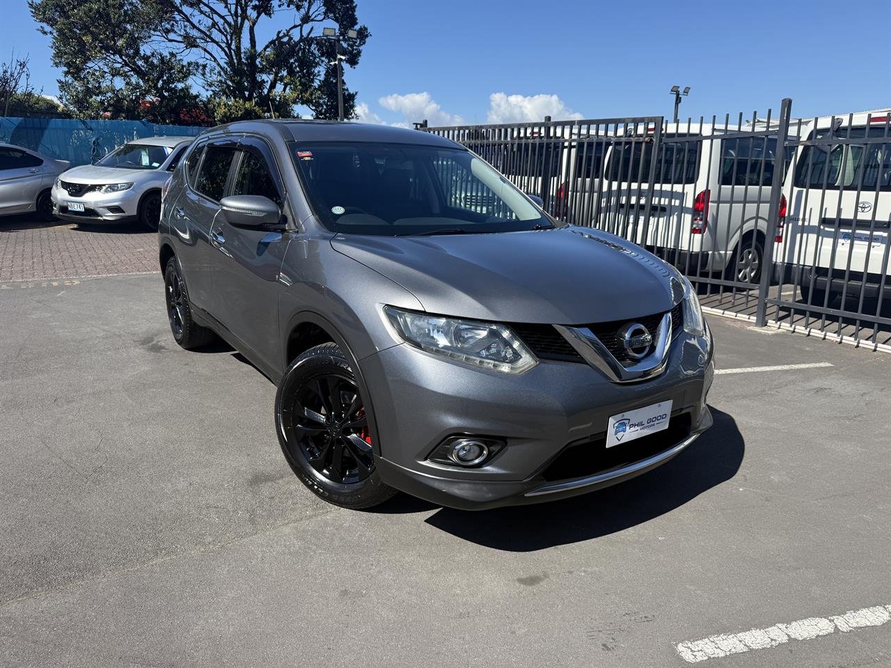 2015 Nissan X-Trail thumbnail