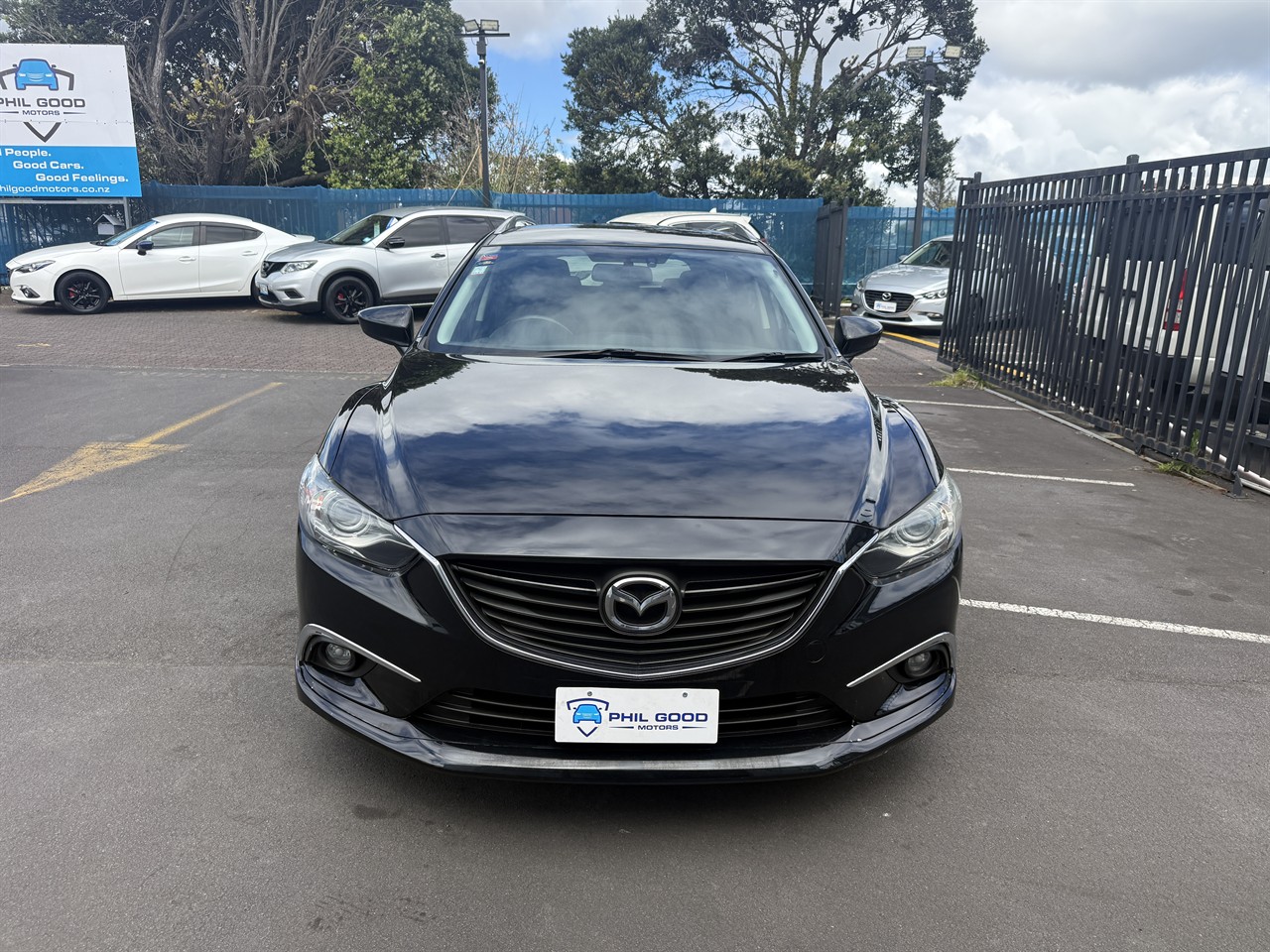 2013 Mazda Atenza thumbnail