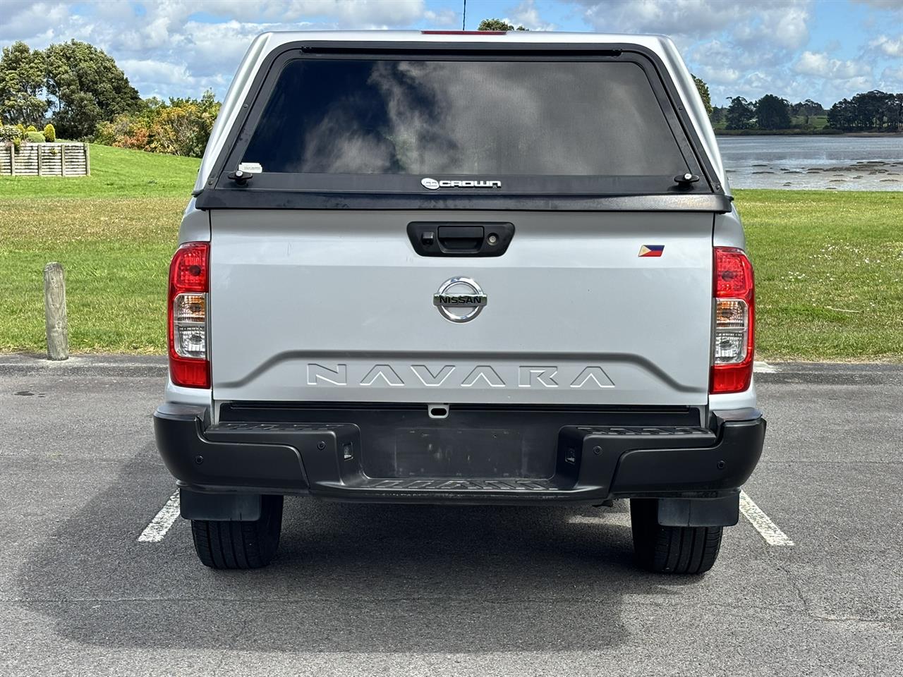 2021 Nissan Navara thumbnail