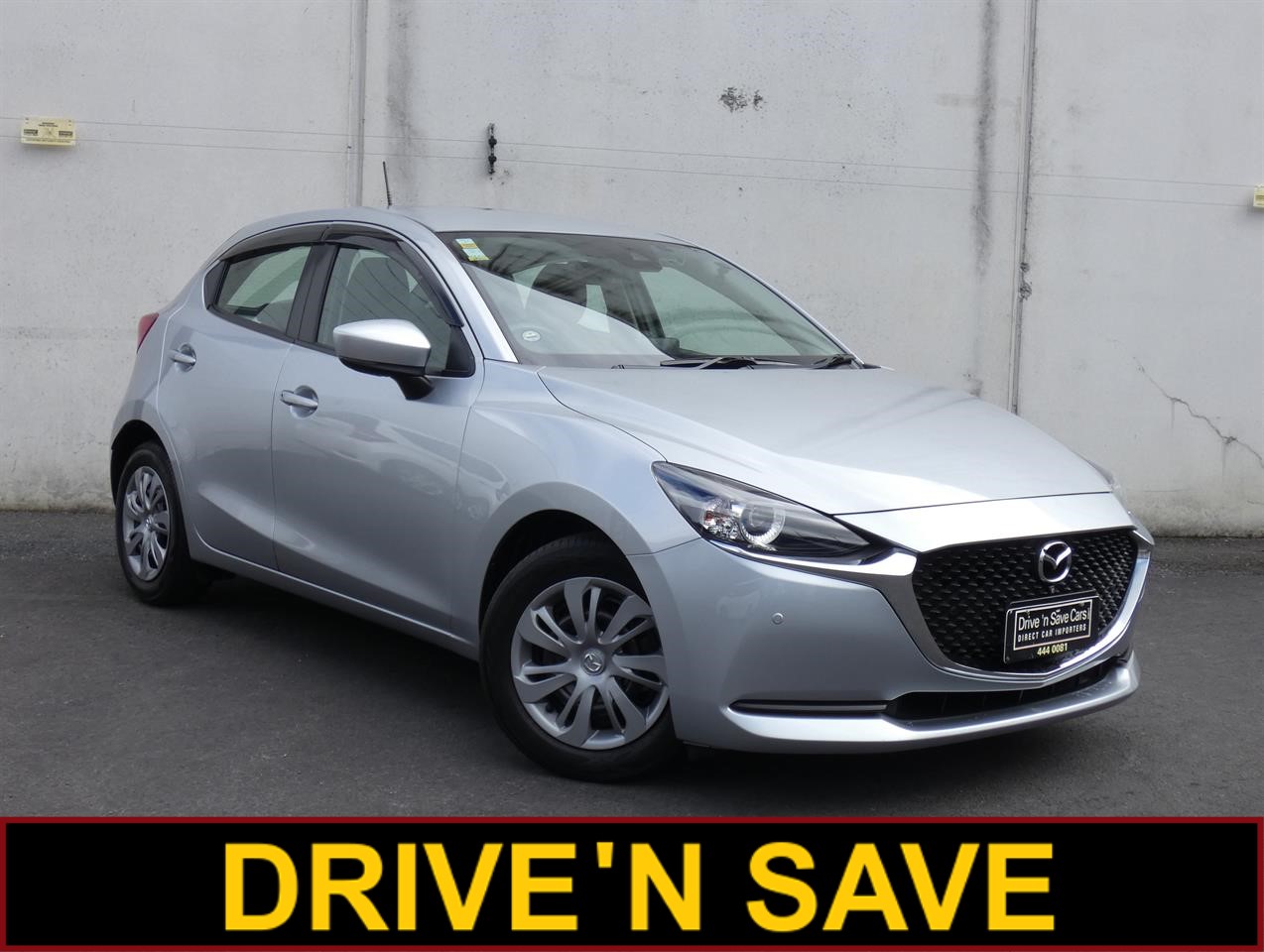 2021 Mazda 2 thumbnail