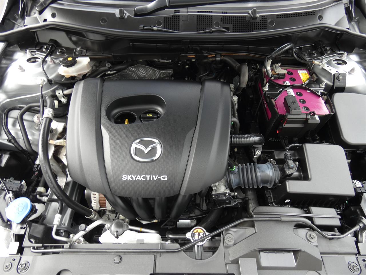 2021 Mazda 2 thumbnail