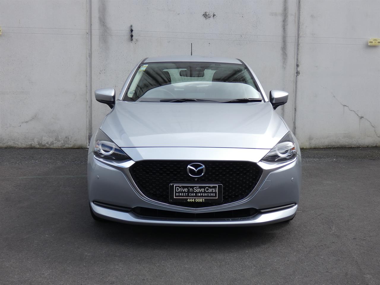 2021 Mazda 2 thumbnail