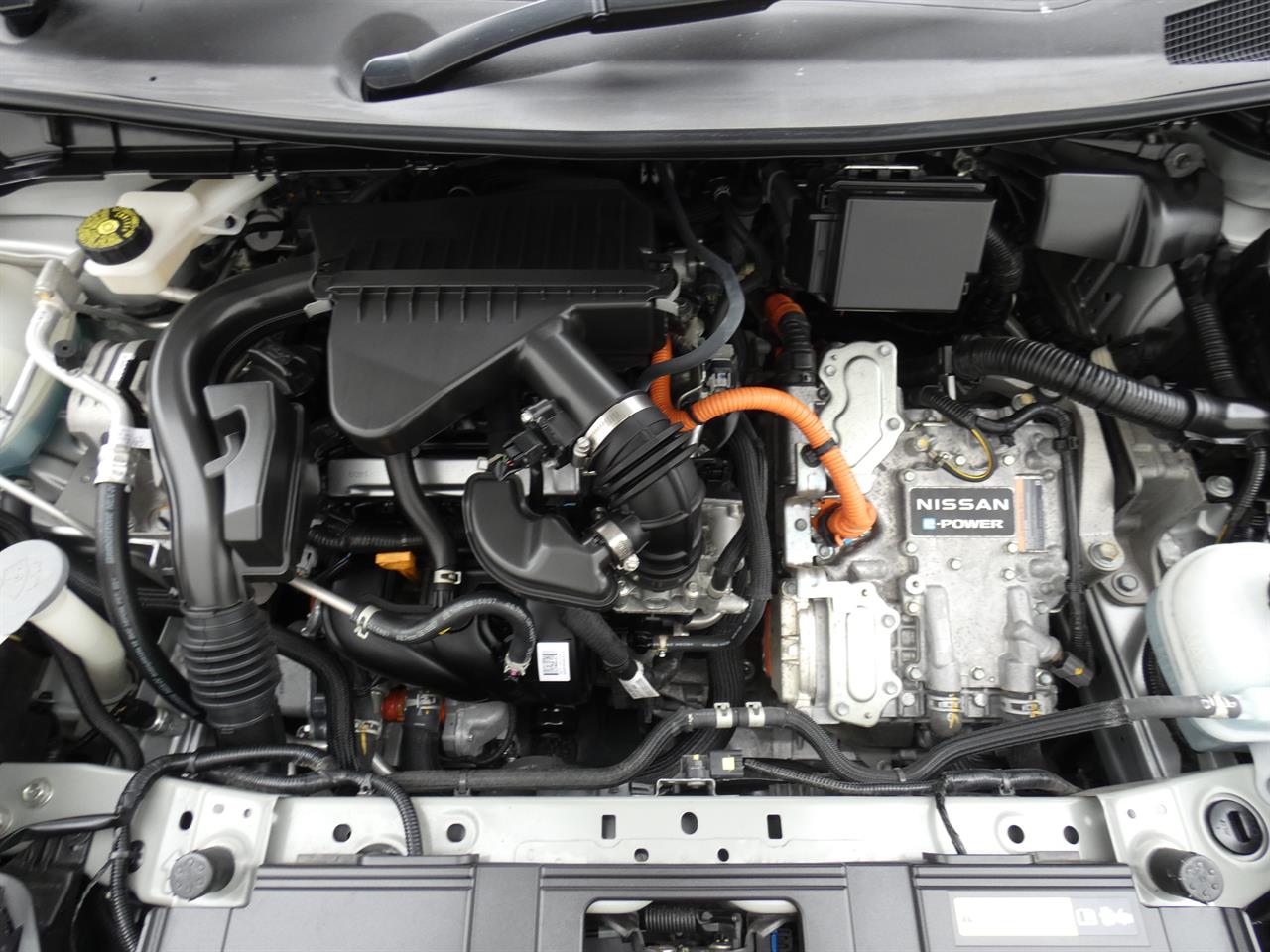 2021 Nissan NOTE thumbnail
