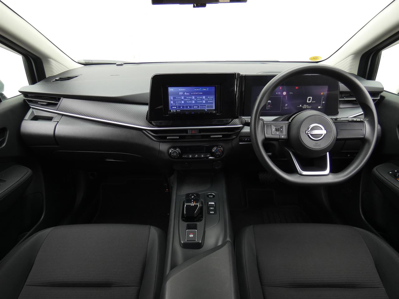 2021 Nissan NOTE thumbnail