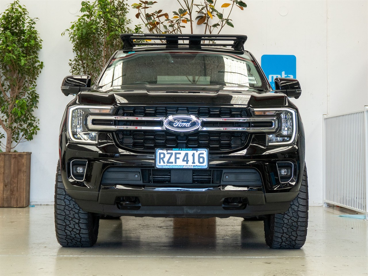 2023 Ford Everest thumbnail