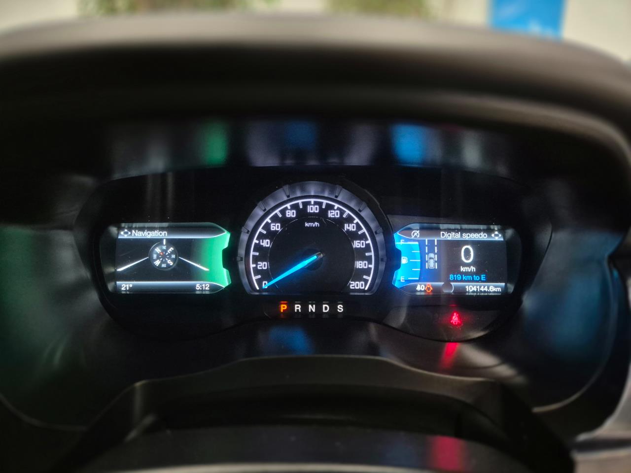 2022 Ford Everest thumbnail