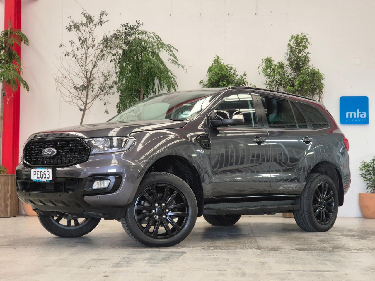 2022 Ford Everest thumbnail