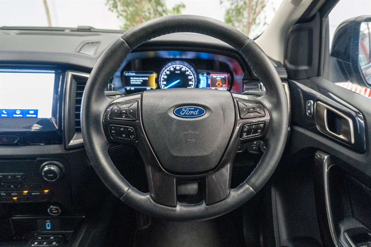2020 Ford Everest thumbnail