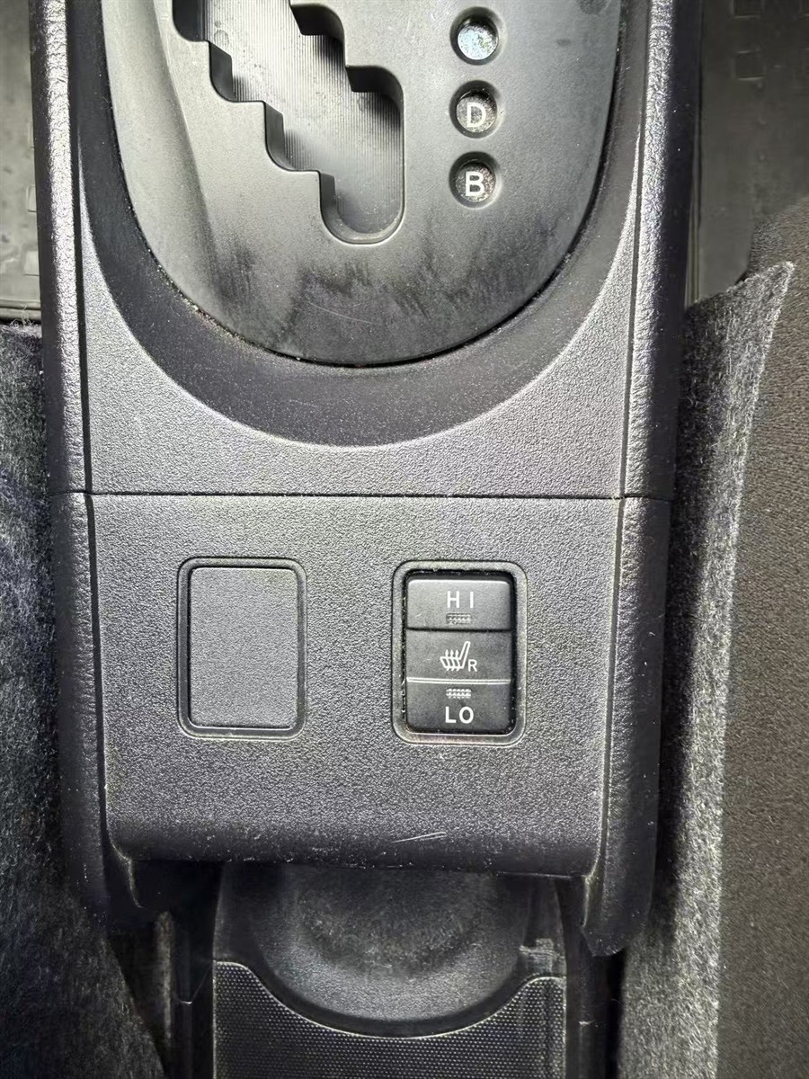 2021 Toyota Probox thumbnail