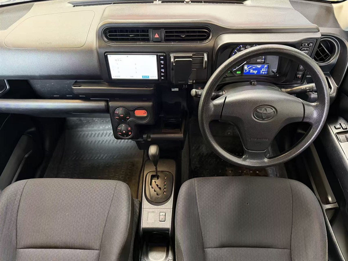 2021 Toyota Probox thumbnail