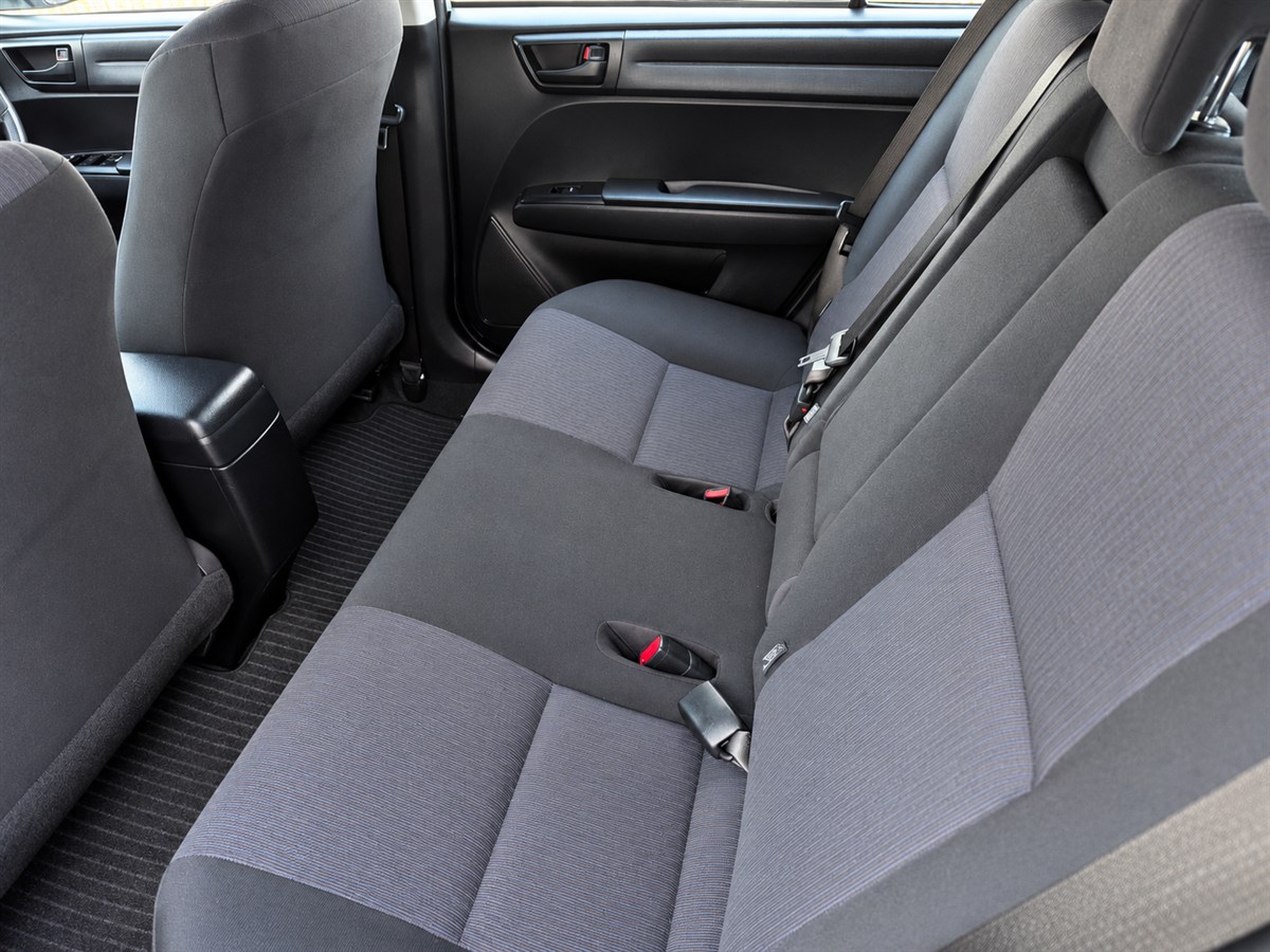 2017 Toyota Corolla thumbnail