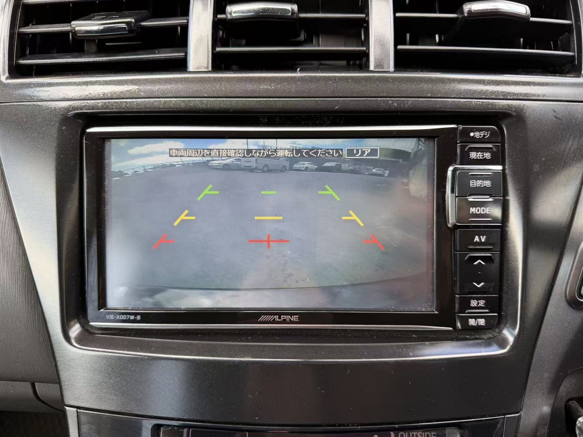 2014 Toyota Prius thumbnail