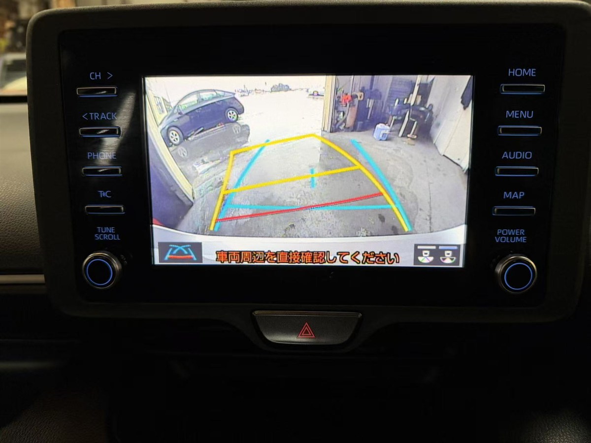 2021 Toyota Yaris thumbnail