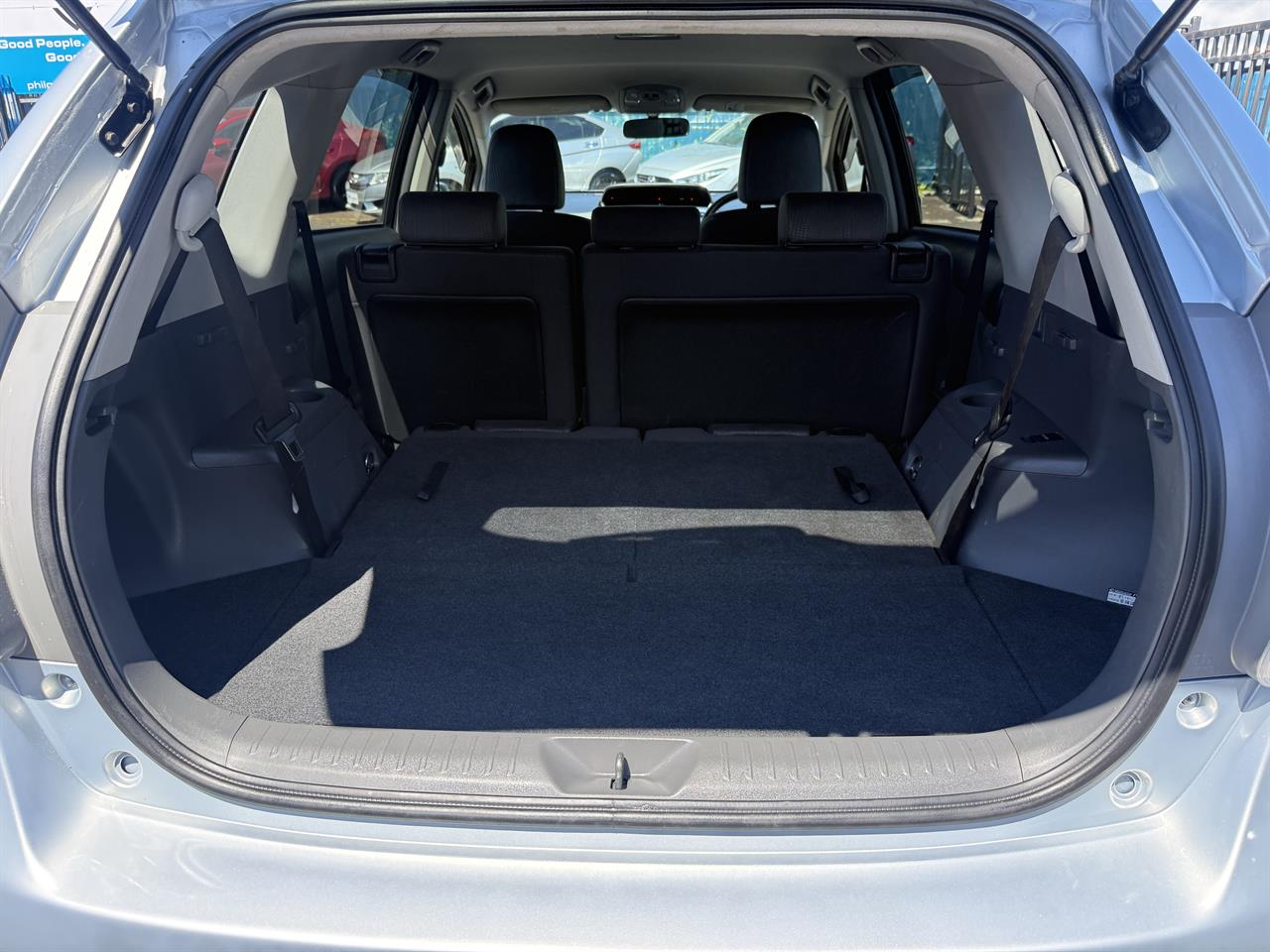 2012 Toyota Prius thumbnail