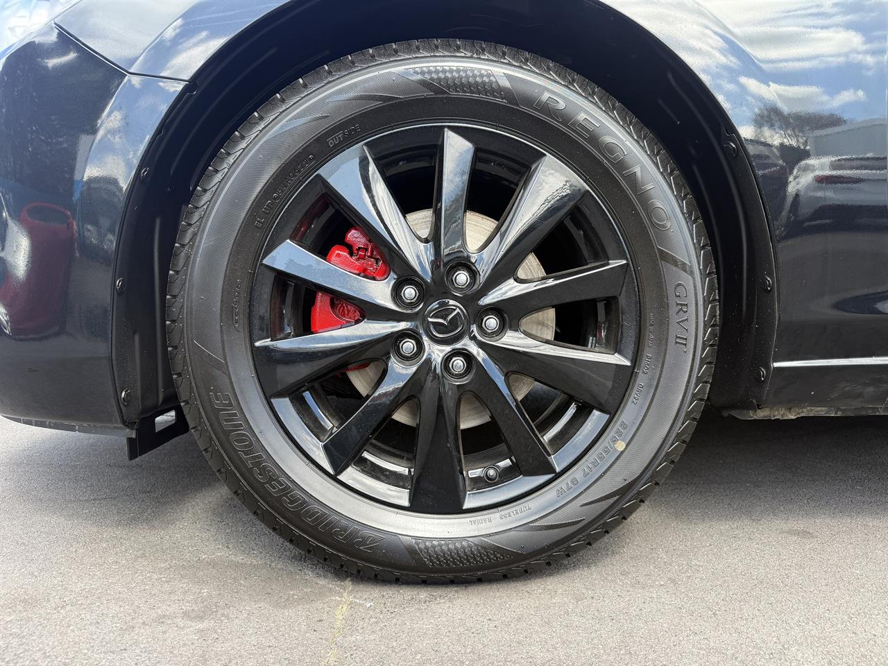 2014 Mazda Atenza thumbnail