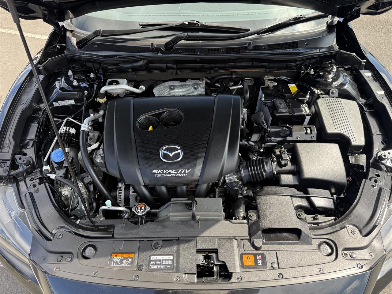 2014 Mazda Atenza thumbnail