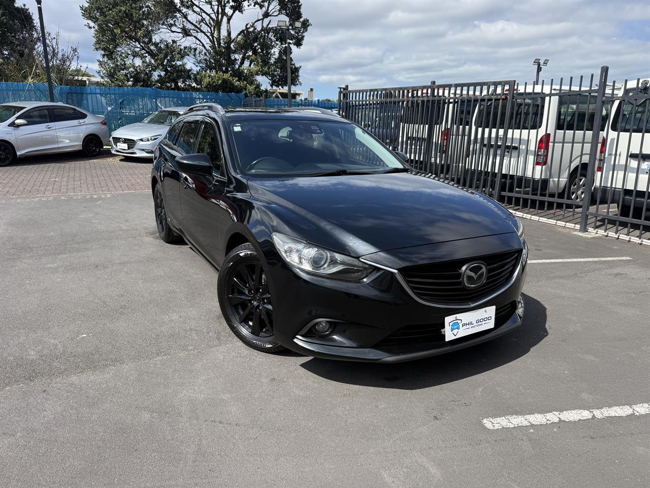 2014 Mazda Atenza thumbnail