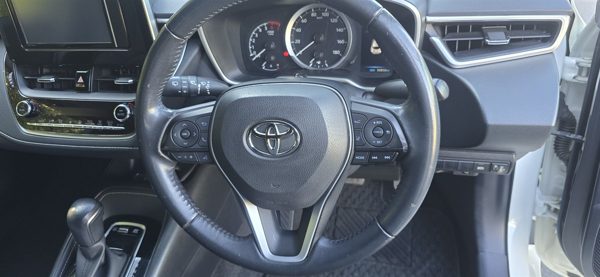 2018 Toyota Corolla thumbnail