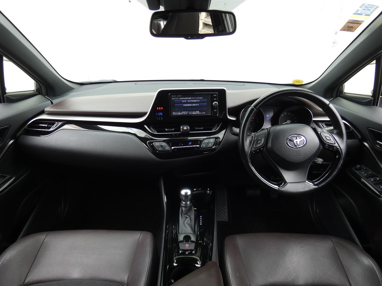 2017 Toyota C-HR thumbnail