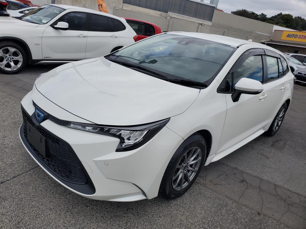 2021 Toyota Corolla thumbnail