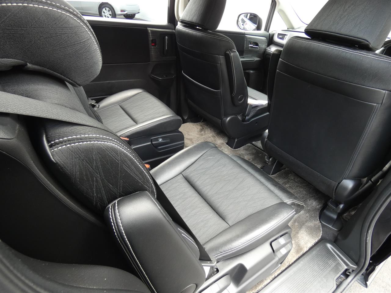 2014 Honda ODYSSEY thumbnail