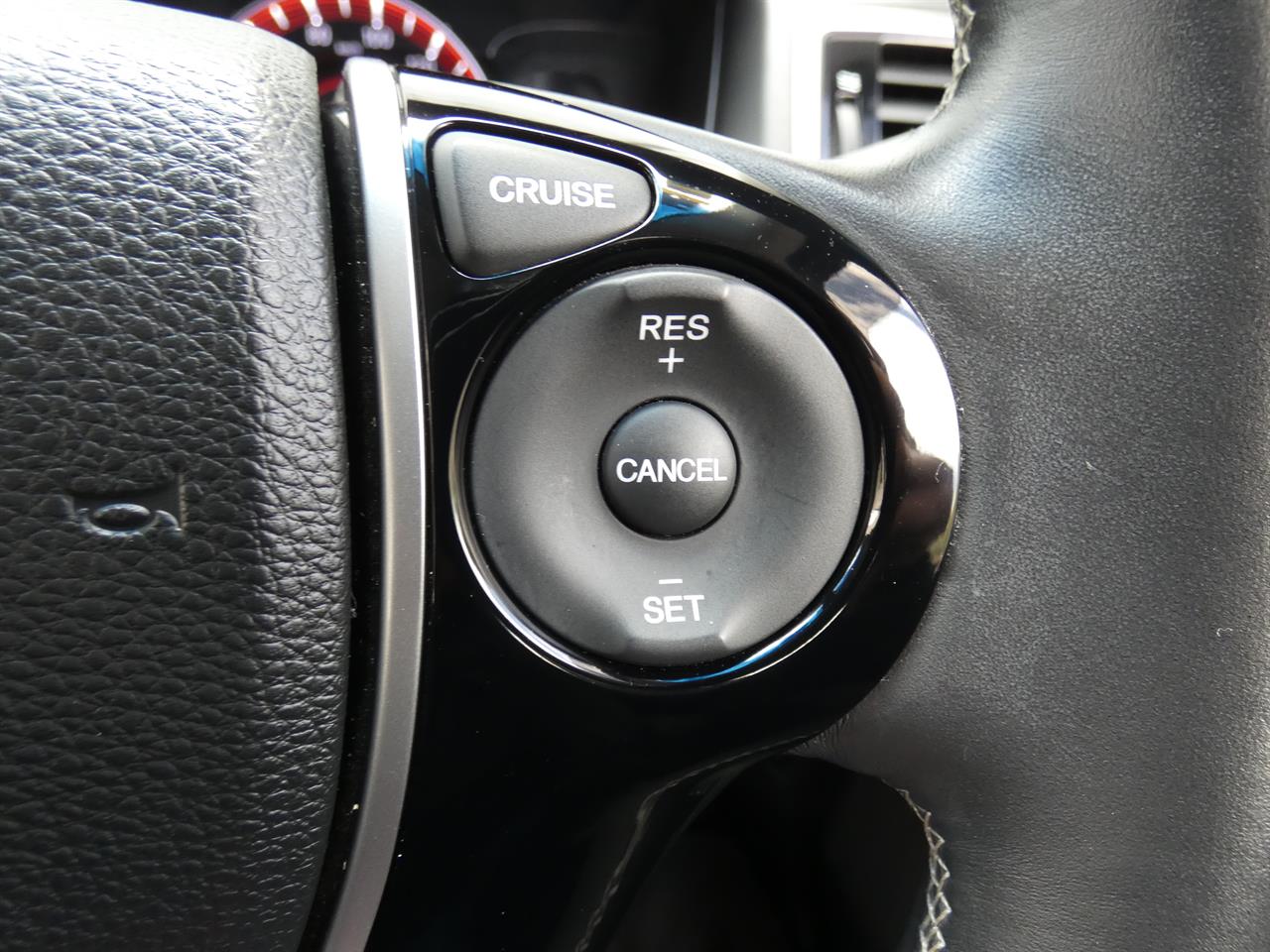 2014 Honda ODYSSEY thumbnail