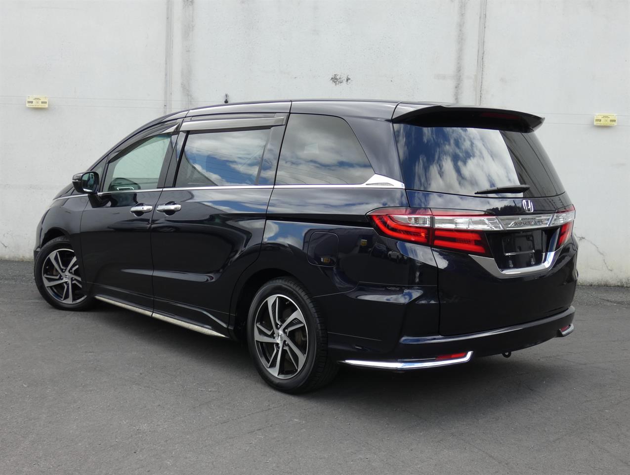 2014 Honda ODYSSEY thumbnail