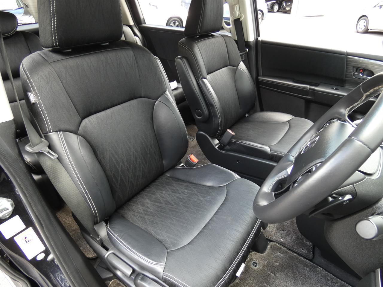 2014 Honda ODYSSEY thumbnail
