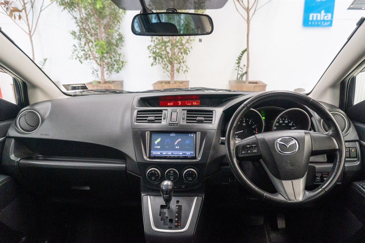 2012 Mazda Premacy thumbnail