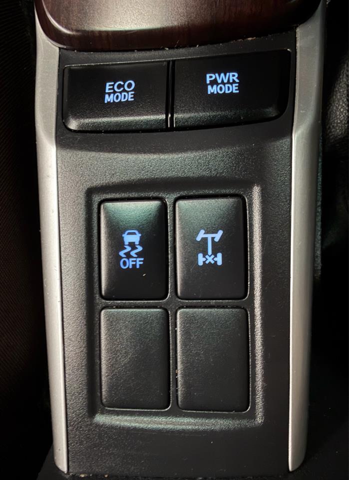 2019 Toyota Fortuner thumbnail
