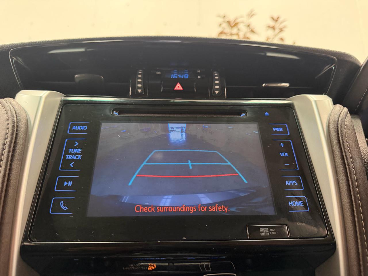 2019 Toyota Fortuner thumbnail