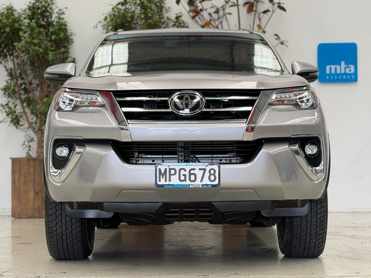 2019 Toyota Fortuner thumbnail