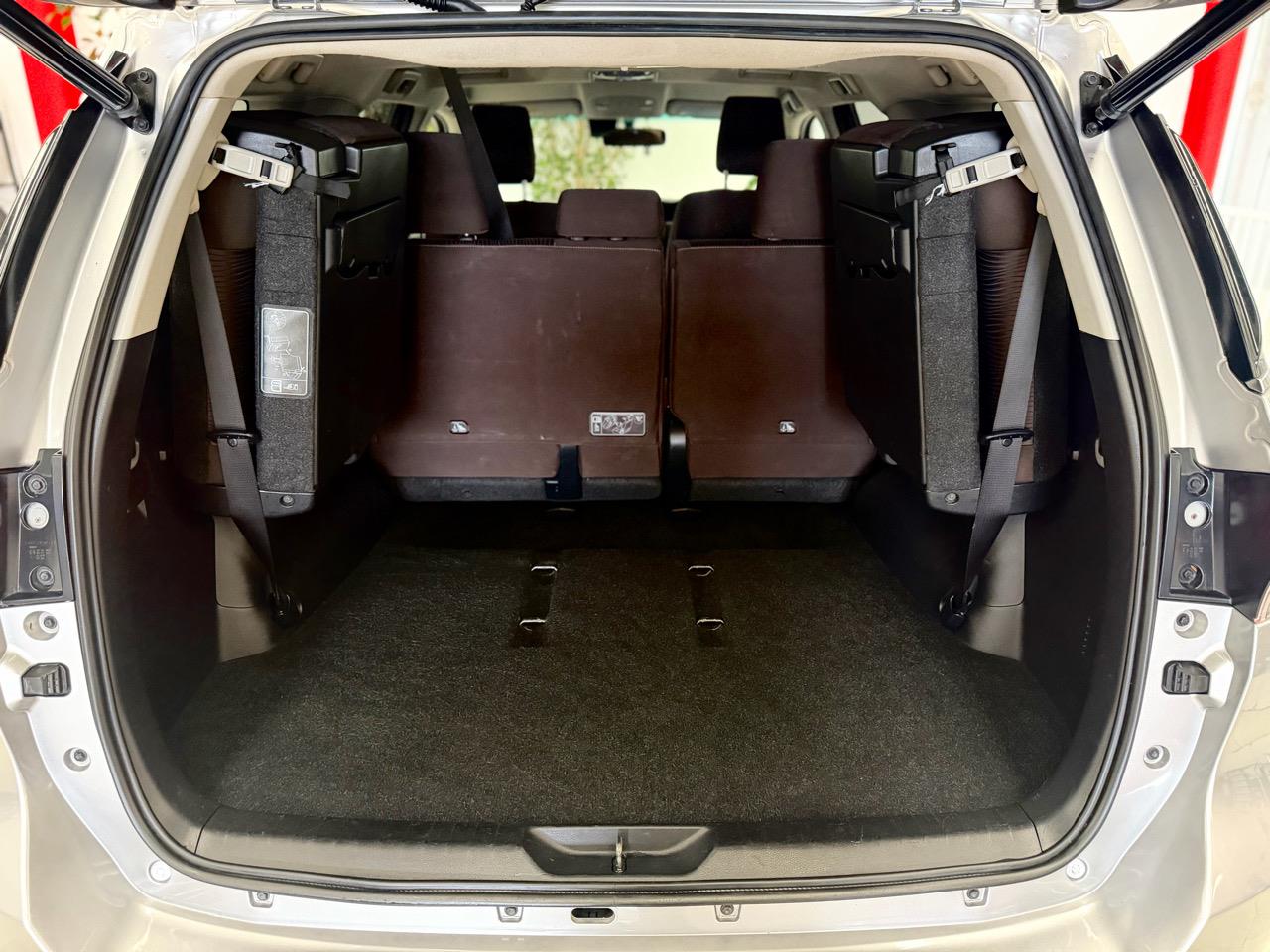 2019 Toyota Fortuner thumbnail