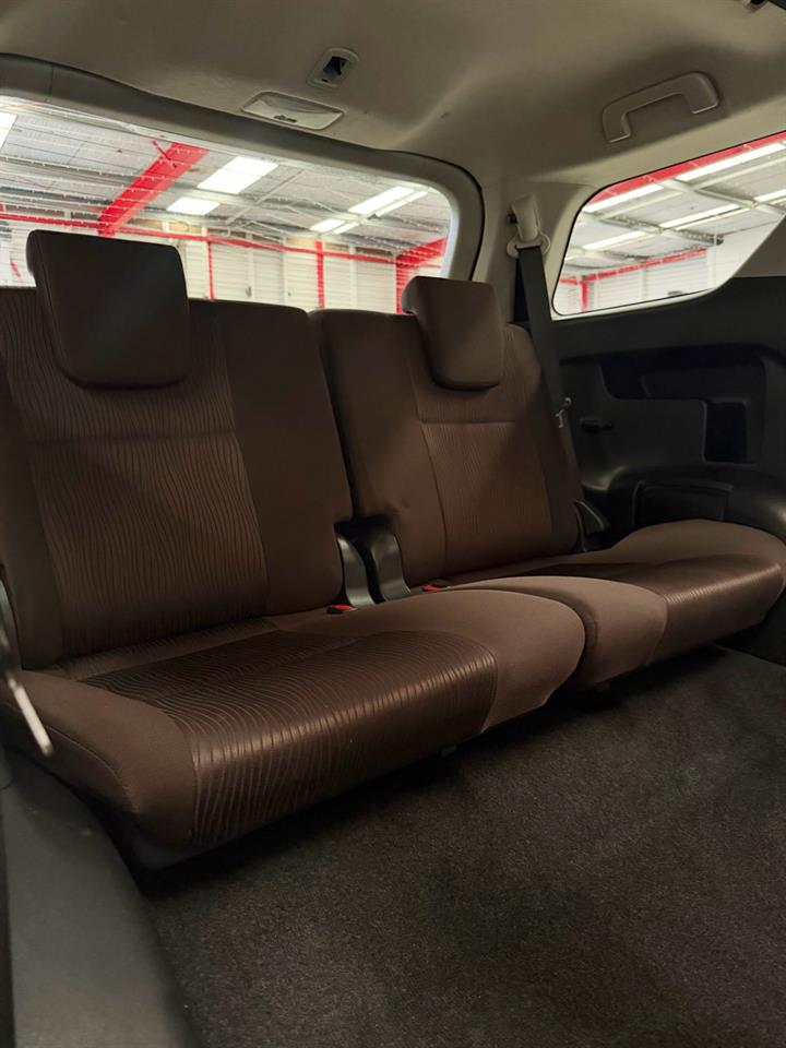 2019 Toyota Fortuner thumbnail