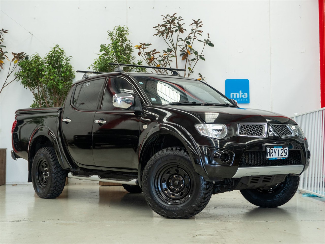 2014 Mitsubishi Triton thumbnail