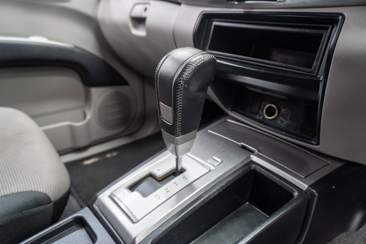 2014 Mitsubishi Triton thumbnail