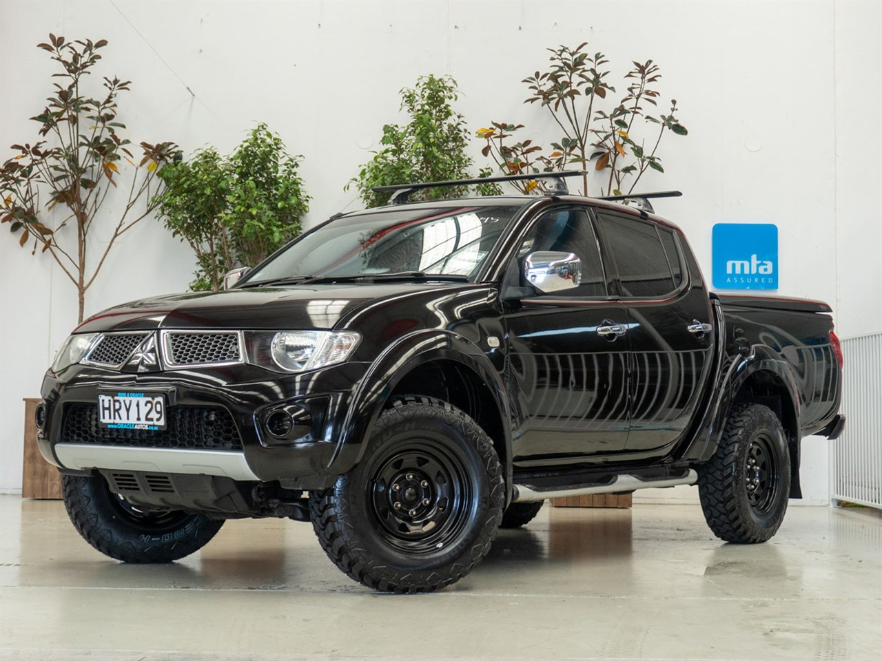 2014 Mitsubishi Triton thumbnail