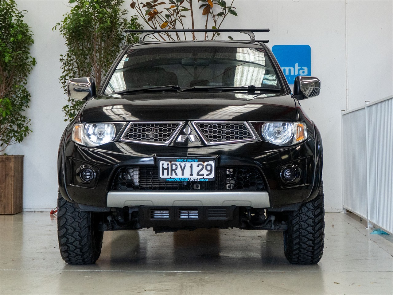 2014 Mitsubishi Triton thumbnail