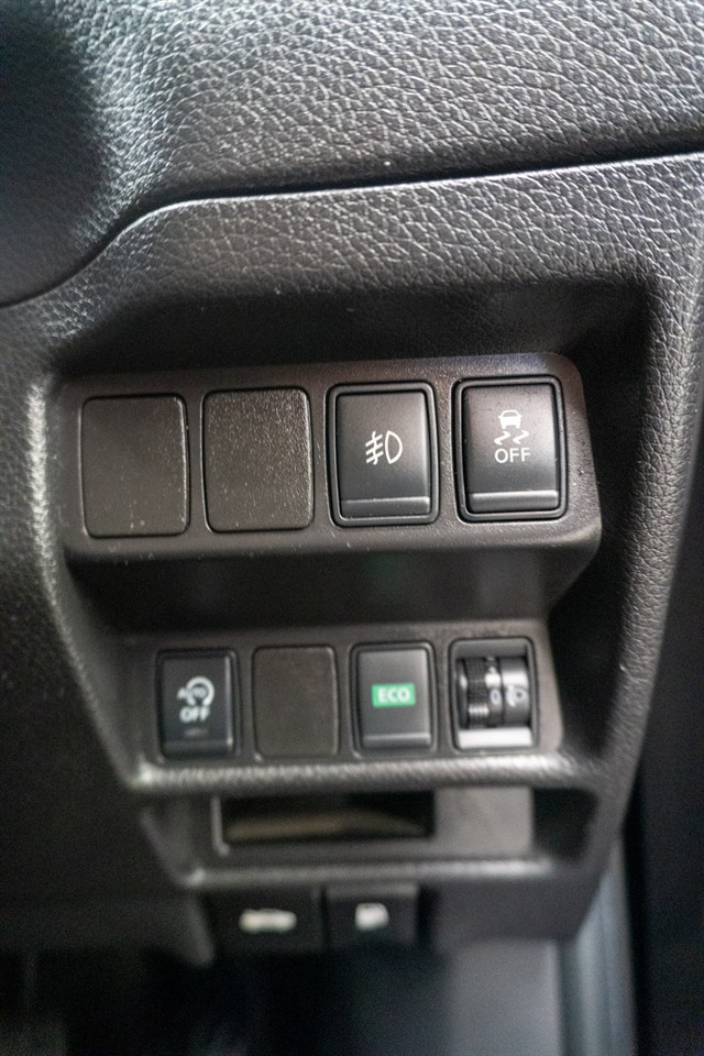 2014 Nissan XTRAIL thumbnail