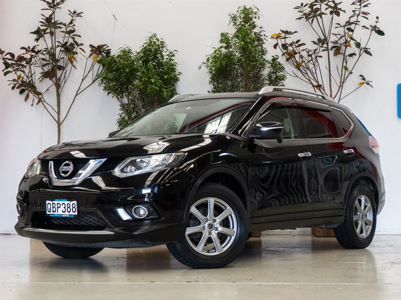 2014 Nissan XTRAIL thumbnail
