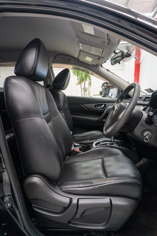 2014 Nissan XTRAIL thumbnail