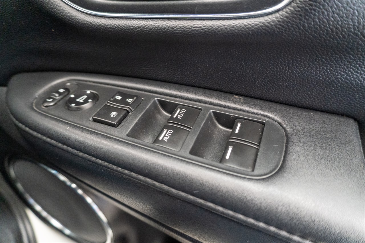 2017 Honda HR-V thumbnail